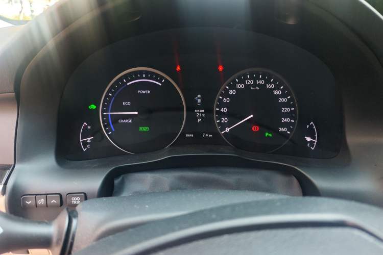 Used Lexus ES 2013 300h Elite Edition Instrument Cluster