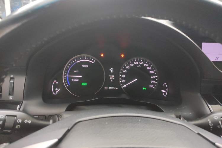 Used Lexus ES 2013 300h Elite Edition Instrument Cluster