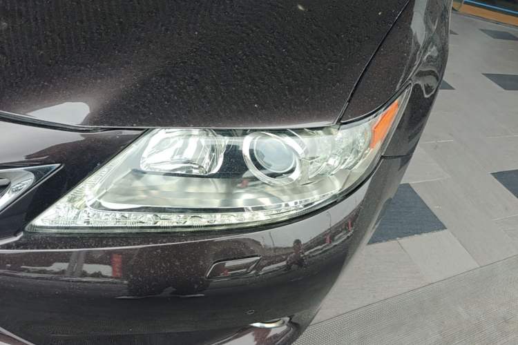 Used Lexus ES 2013 300h Elite Edition Left Front Headlight