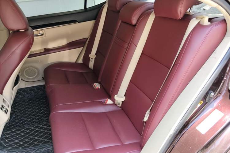 Used Lexus ES 2013 250 Elite Edition Left Rear Seat