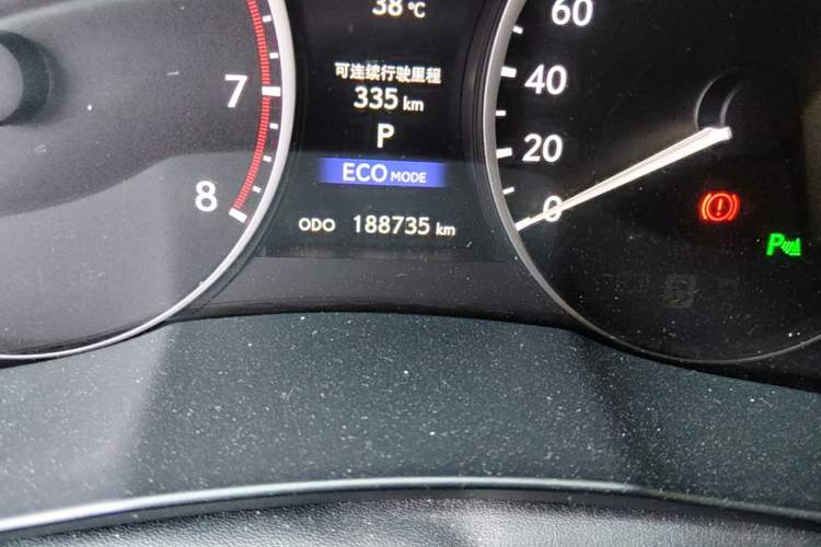 Used Lexus ES 2013 250 Elite Edition Odometer Close Up