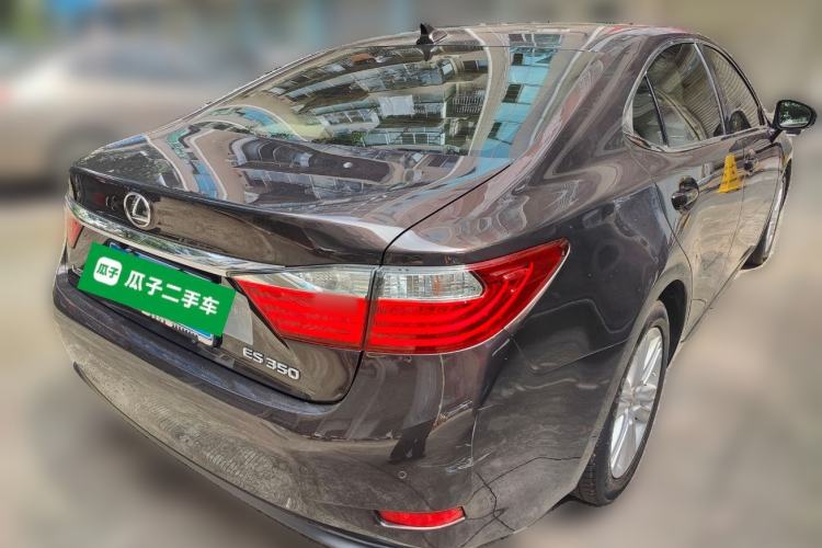 Used Lexus ES 2013 250 Elite Edition Rear Right 45 Deg