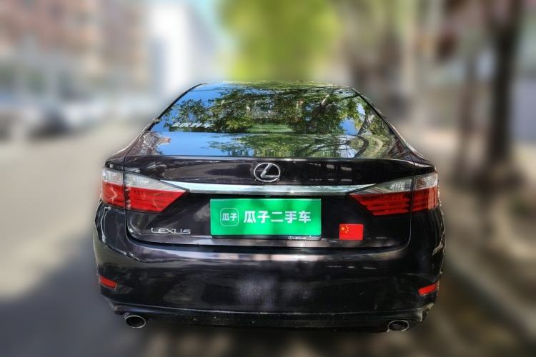 Used Lexus ES 2013 250 Elegant Edition Rear