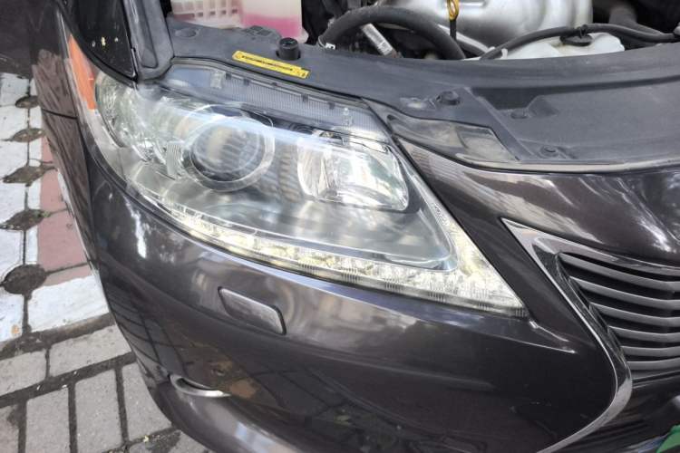 Used Lexus ES 2013 300h Elite Edition Right Front Headlight