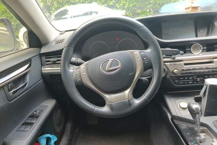 Used Lexus ES 2013 250 Elite Edition Steering Wheel