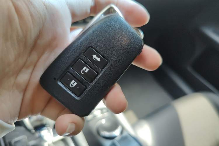 Used Lexus ES 2013 250 Elite Edition Vehicle Key
