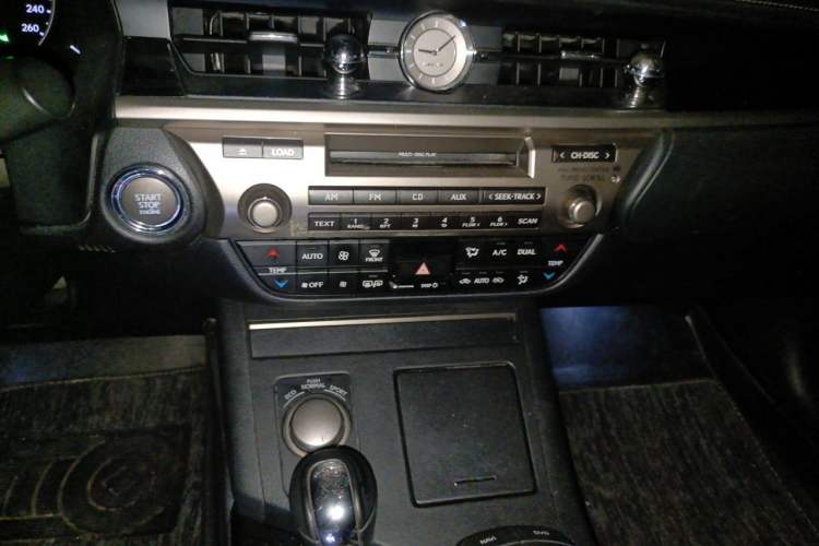 Used Lexus ES 2013 250 Elite Edition Audio And AC Panel