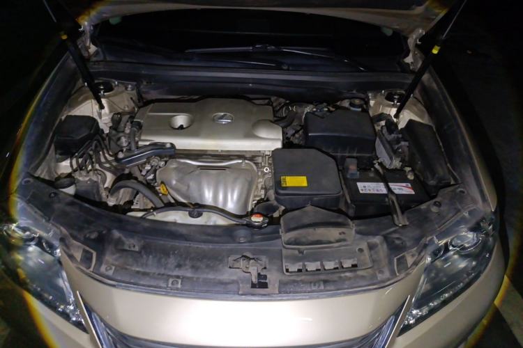 Used Lexus ES 2013 250 Elite Edition Engine Bay