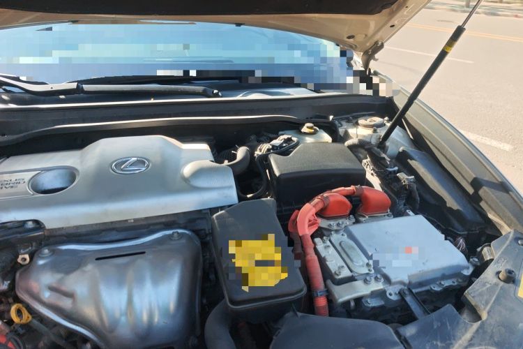 Used Lexus ES 2013 300h Elite Edition Engine Bay Left