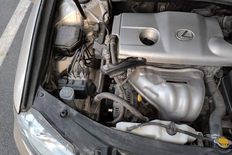 Used Lexus ES 2013 250 Elite Edition Engine Bay Right
