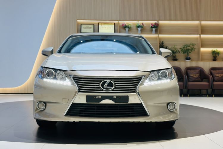 Used Lexus ES 2013 250 Elite Edition Exterior 1