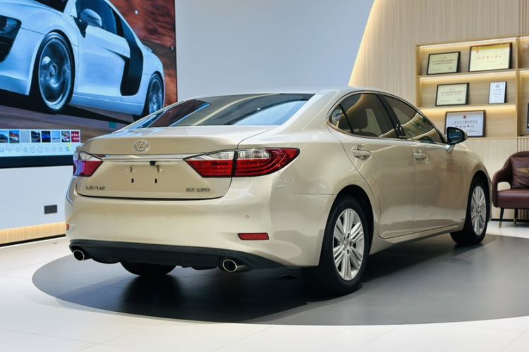 Used Lexus ES 2013 250 Elite Edition Exterior 4