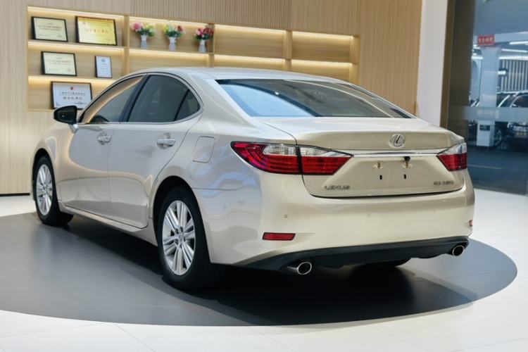 Used Lexus ES 2013 250 Elite Edition Exterior 6