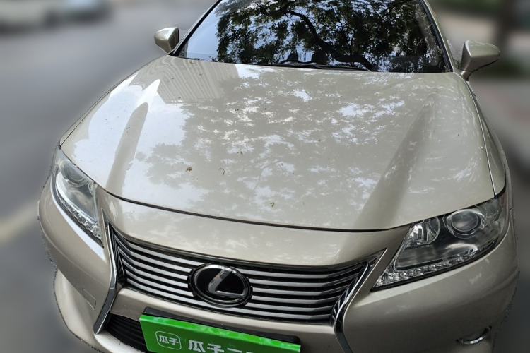 Used Lexus ES 2013 250 Elite Edition Front