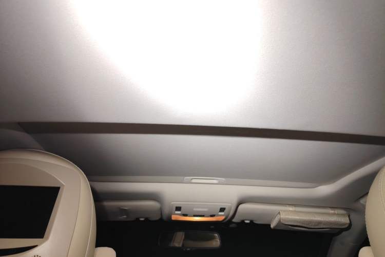 Used Lexus ES 2013 300h Elite Edition Headliner