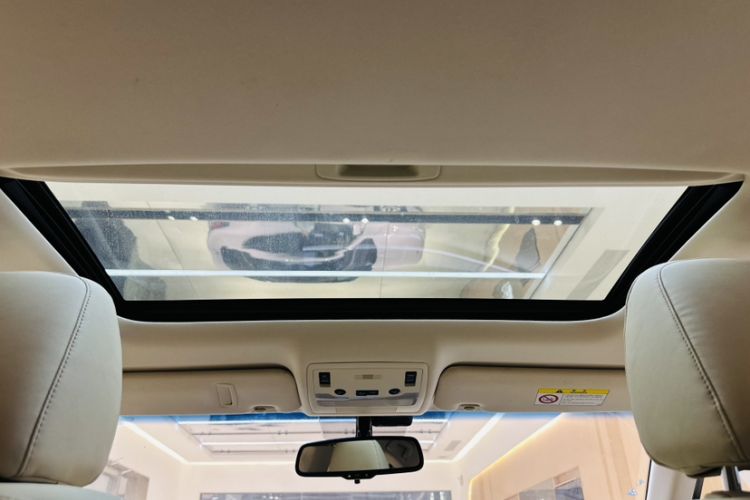 Used Lexus ES 2013 250 Elite Edition Interior 10