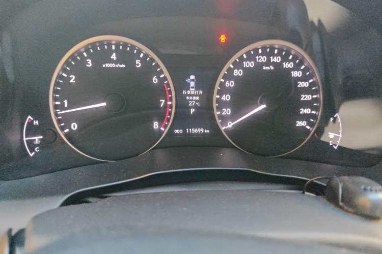 Used Lexus ES 2013 250 Elite Edition Odometer Close Up