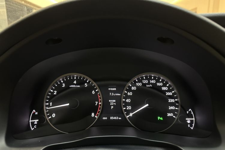 Used Lexus ES 2013 250 Elite Edition Odometer Close Up