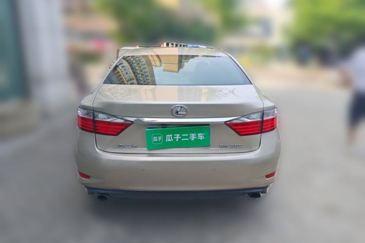 Used Lexus ES 2013 250 Elite Edition Rear