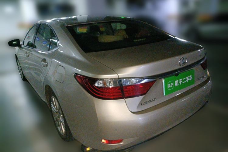 Used Lexus ES 2013 250 Elite Edition Rear Left 45 Deg