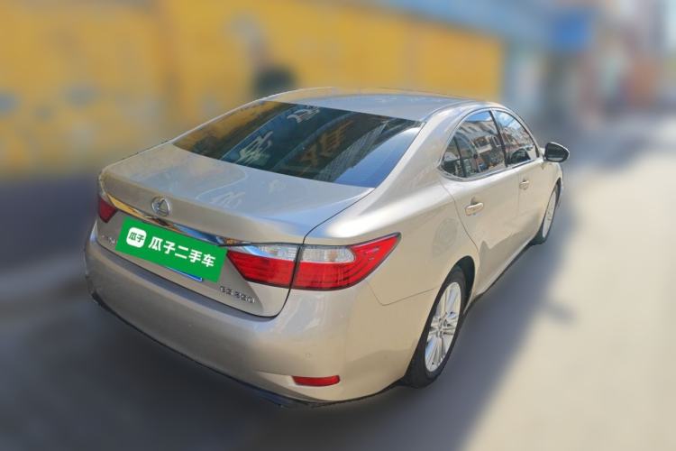 Used Lexus ES 2013 250 Elite Edition Rear Right 45 Deg