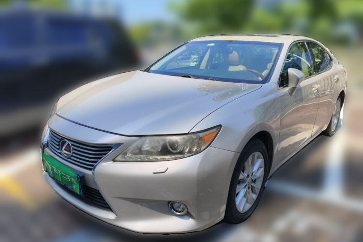 Ojetý Lexus ES 2013 300h Elite Edition Guazi used car, China used car export, Used car for sale, Used  cars, Cheapest cars for sale