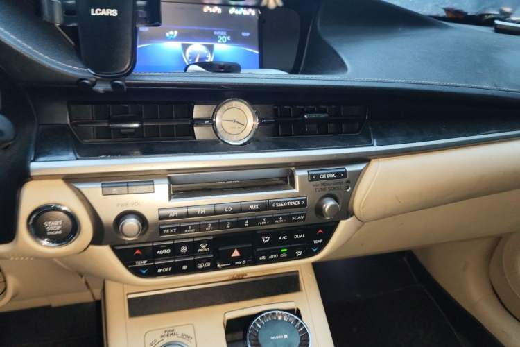 Used Lexus ES 2013 250 Elite Edition Audio And AC Panel