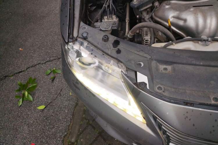 Used Lexus ES 2013 250 Elite Edition Engine Bay Right
