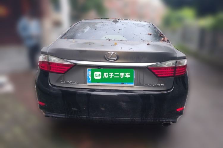 Used Lexus ES 2013 250 Elite Edition Rear