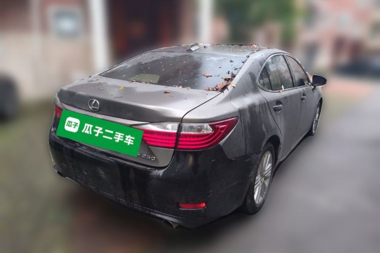 Used Lexus ES 2013 250 Elite Edition Rear Right 45 Deg