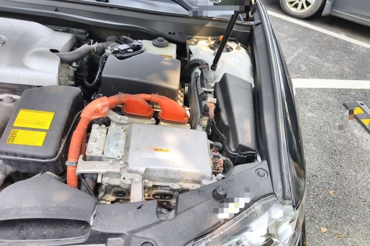 Used Lexus ES 2013 300h Elite Edition Engine Bay Left