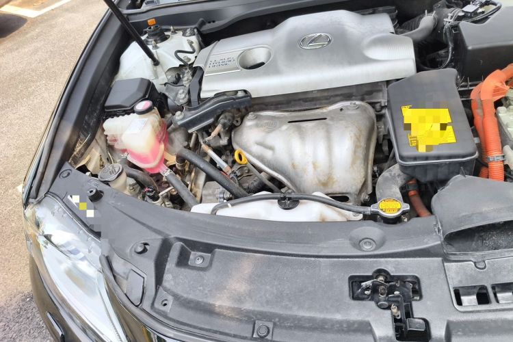 Used Lexus ES 2013 300h Elite Edition Engine Bay Right