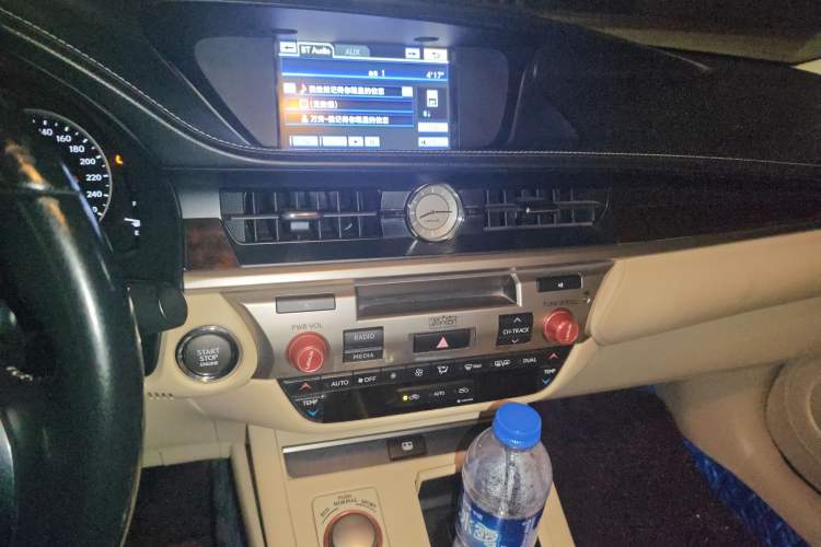 Used Lexus ES 2013 250 Mark Levinson Limited Edition Audio And AC Panel