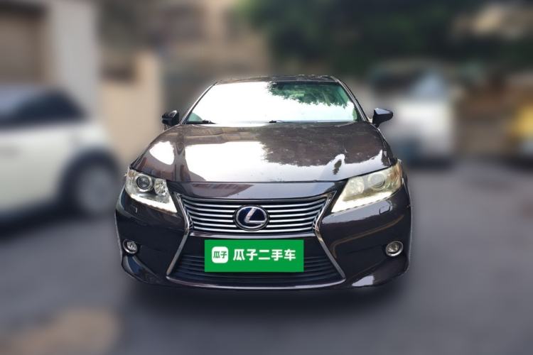 Used Lexus ES 2013 300h Elite Edition Front