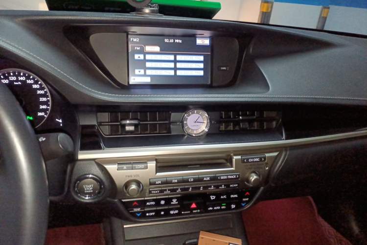 Used Lexus ES 2013 250 Elite Edition Audio And AC Panel