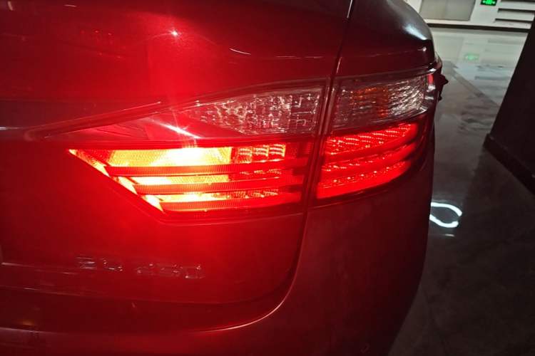 Used Lexus ES 2013 250 Elite Edition Exterior 3