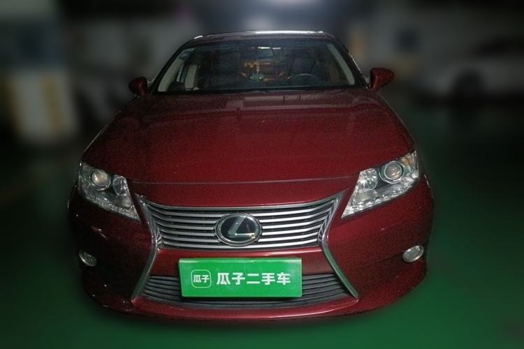 Used Lexus ES 2013 250 Elegant Edition Front