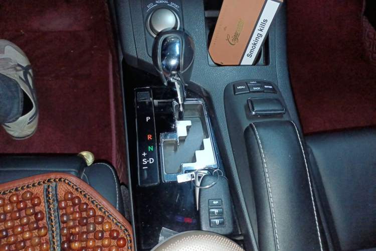 Used Lexus ES 2013 250 Elite Edition Gear Lever