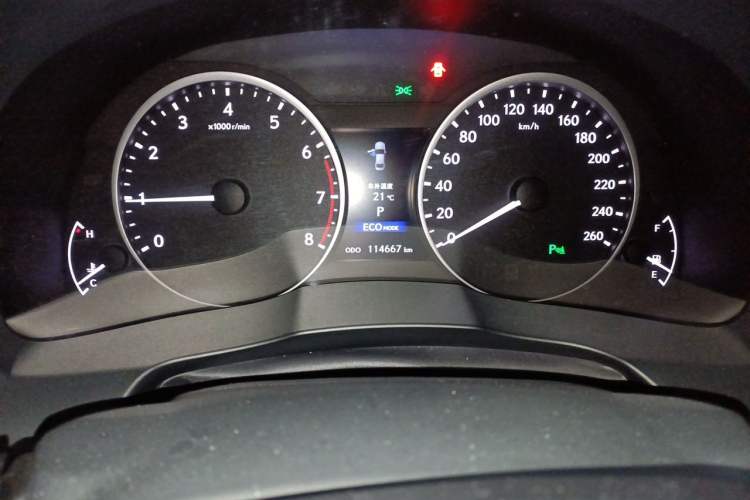 Used Lexus ES 2013 250 Elite Edition Odometer Close Up