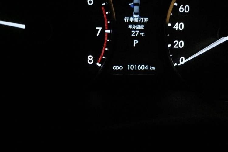 Used Lexus ES 2013 250 Elegant Edition Odometer Close Up