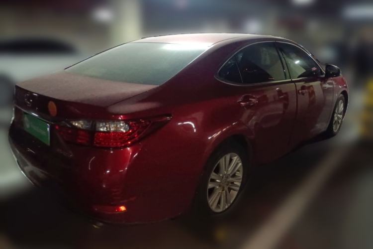 Used Lexus ES 2013 250 Elite Edition Rear Right 45 Deg