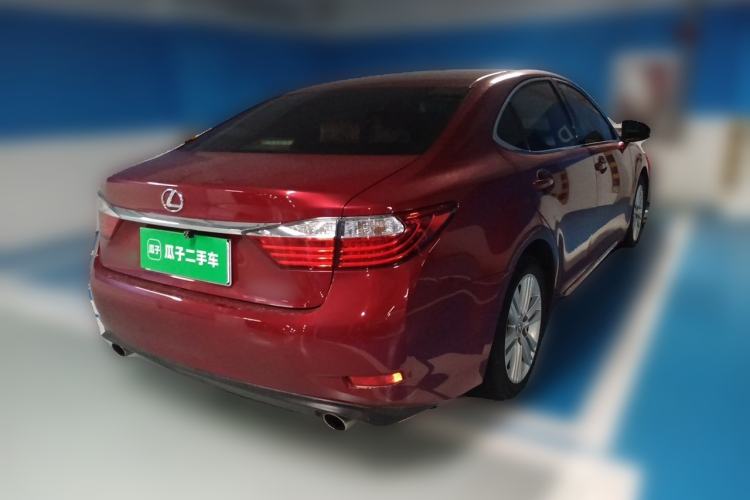 Used Lexus ES 2013 250 Elite Edition Rear Right 45 Deg