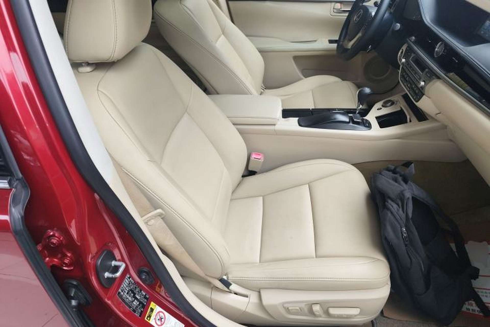 Used Lexus ES 2013 250 Elite Edition Right Front Seat