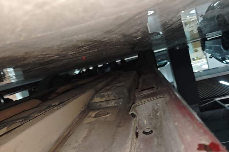 Used Lexus ES 2013 250 Elite Edition Right Side Sill