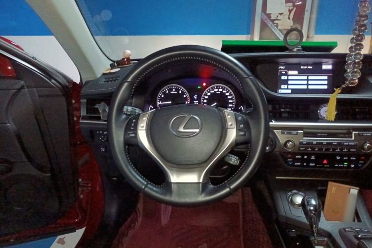 Used Lexus ES 2013 250 Elite Edition Steering Wheel