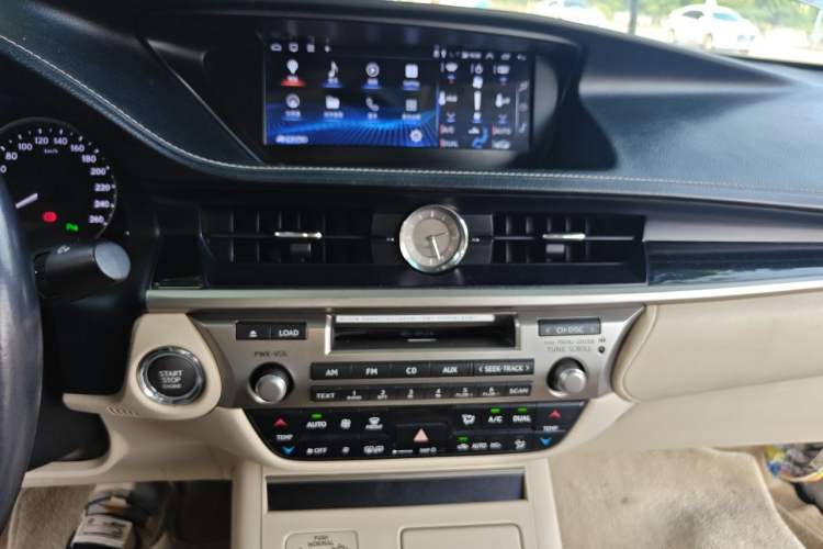 Used Lexus ES 2013 250 Elite Edition Audio And AC Panel