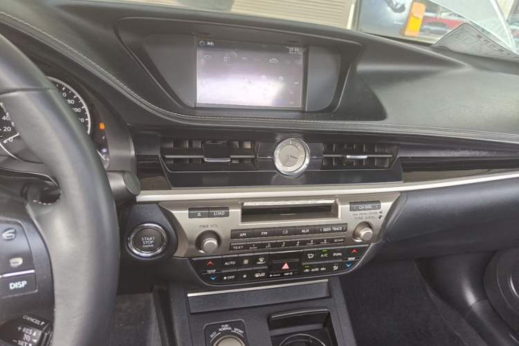 Used Lexus ES 2013 250 Elite Edition Audio And AC Panel