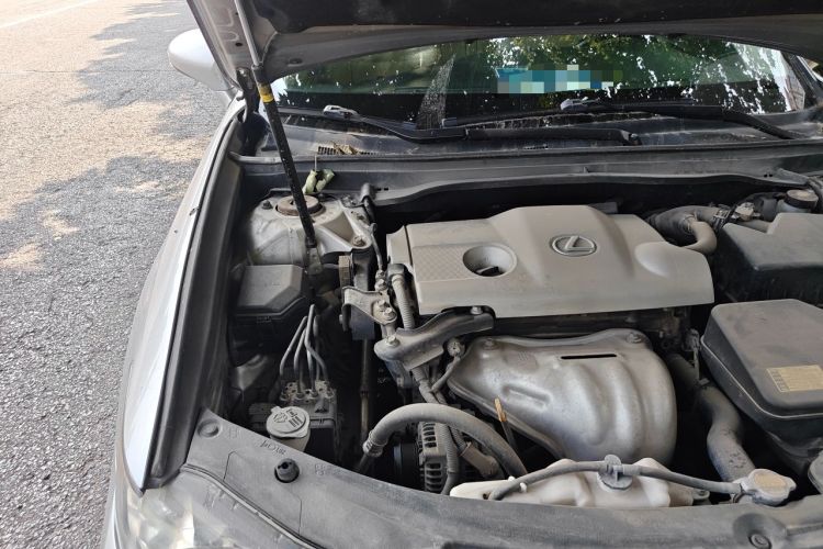 Used Lexus ES 2013 250 Elite Edition Engine Bay Right