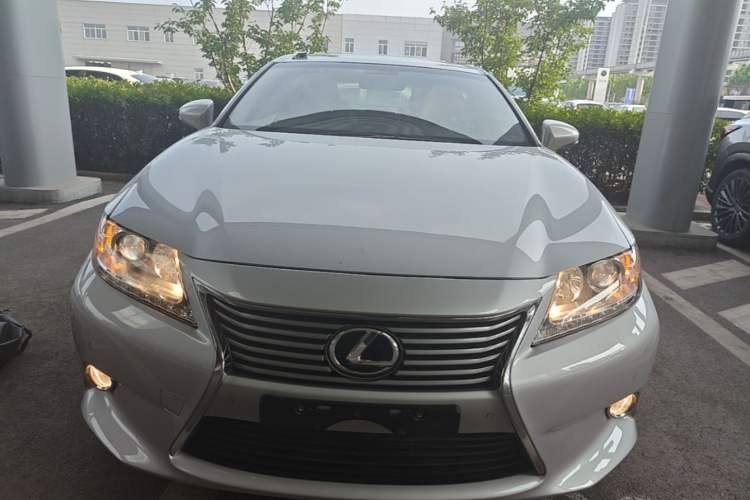 Used Lexus ES 2013 250 Elite Edition Front