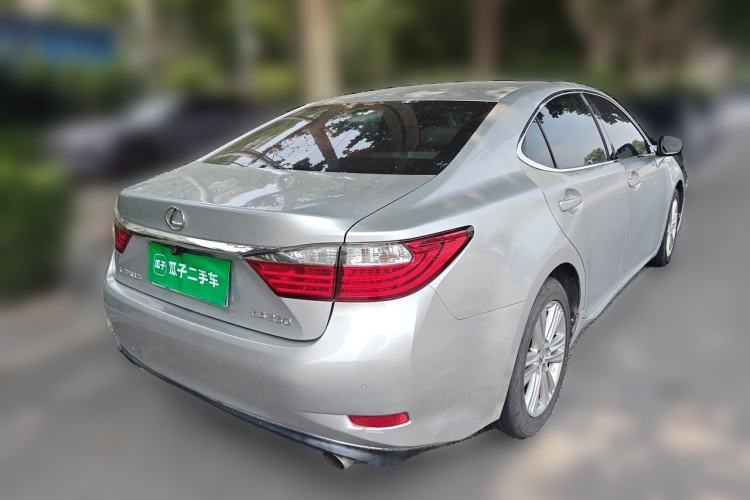 Used Lexus ES 2013 250 Elite Edition Rear Right 45 Deg